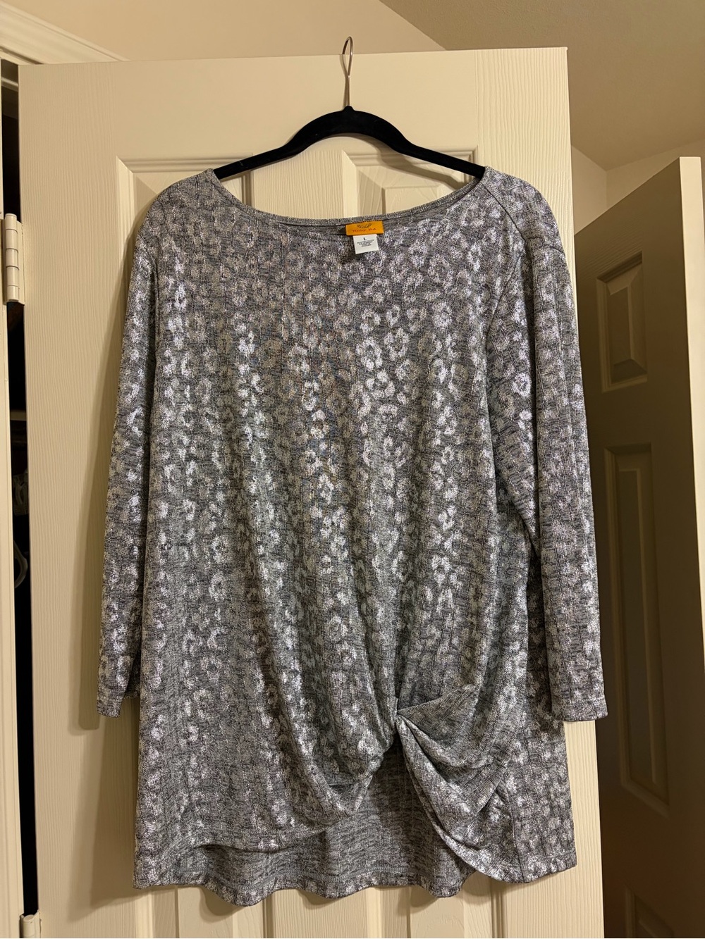 Ruby Rd. Gray Animal-Print Knot Front Tunic